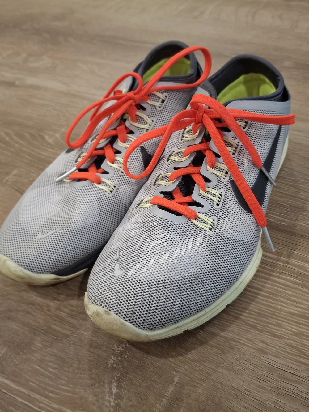 Nike Lunarlon Hyperworkout TR Grey Bright Crimson Women's Size 7